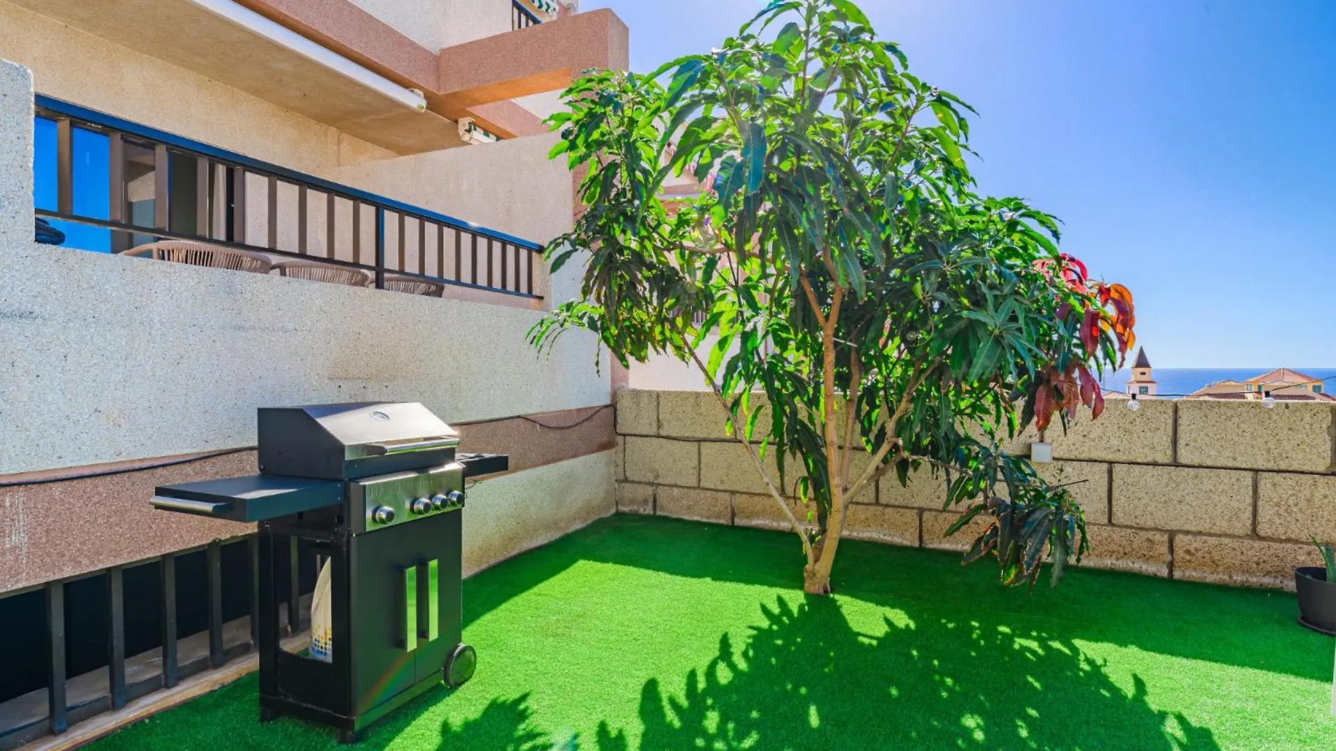 Exclusive New Townhouse In Playa Paraiso Costa Adeje  Holiday home Costa Adeje (Tenerife)