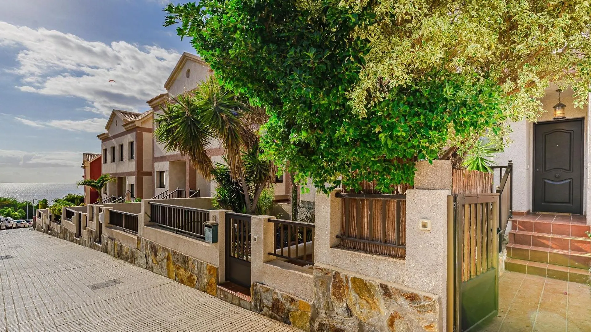 Holiday home Exclusive New Townhouse In Playa Paraiso Costa Adeje